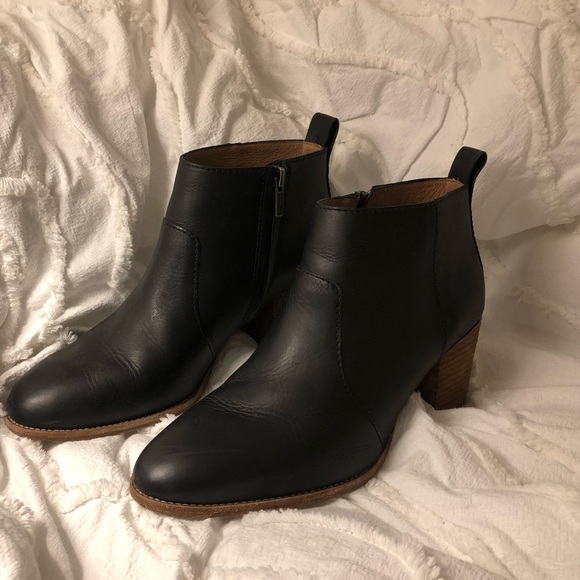 Madewell Black Leather Booties - Picture 2 of 7